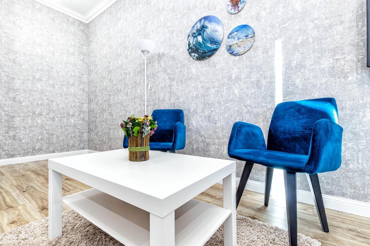 Raisson Aparthotel B172 Хан Шатыр Asztana Kültér fotó