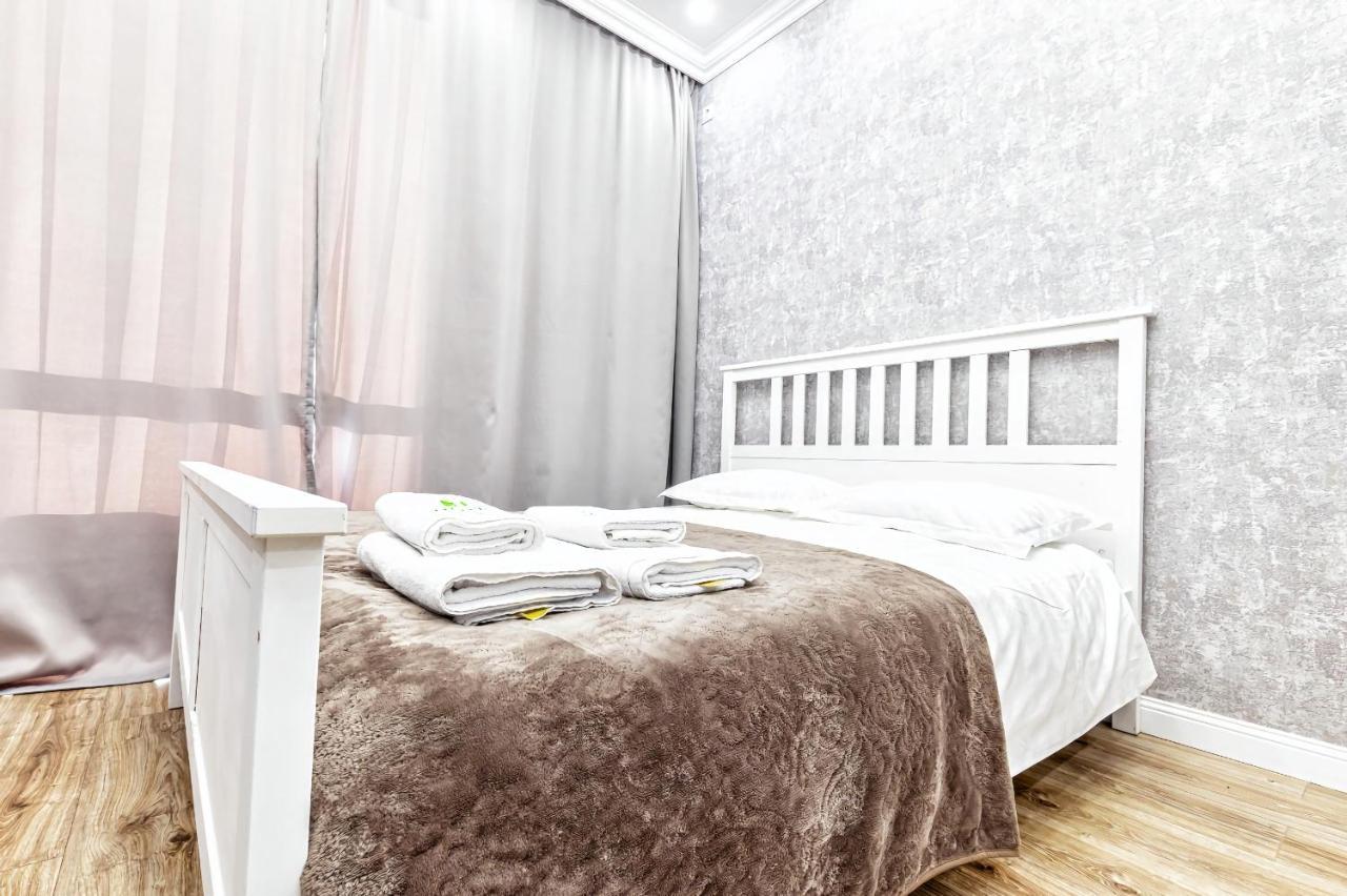 Raisson Aparthotel B172 Хан Шатыр Asztana Kültér fotó